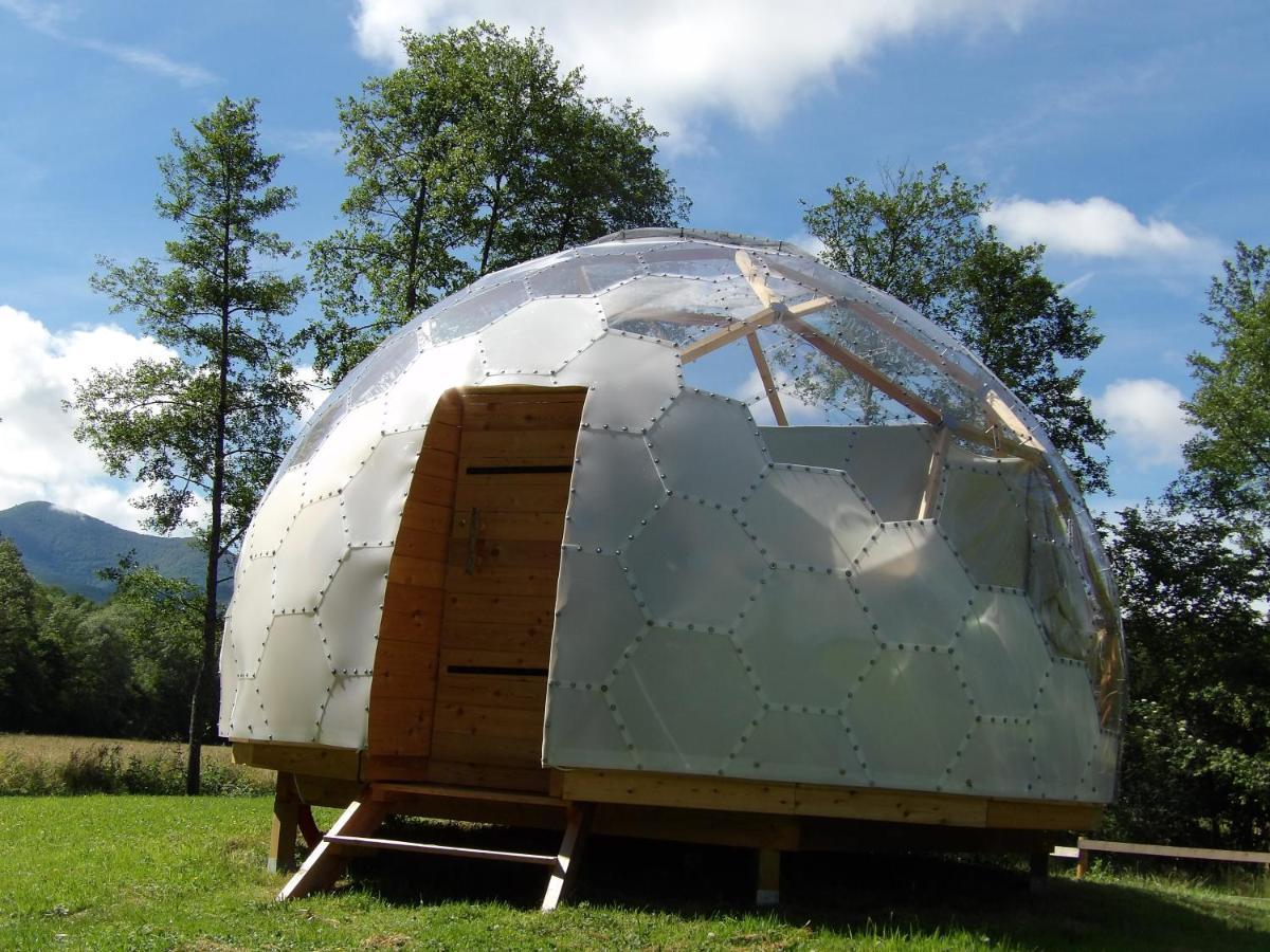 Camping 3 Etoiles - Piscine Chauffee - Vue Montagne Сен-Жірон Екстер'єр фото