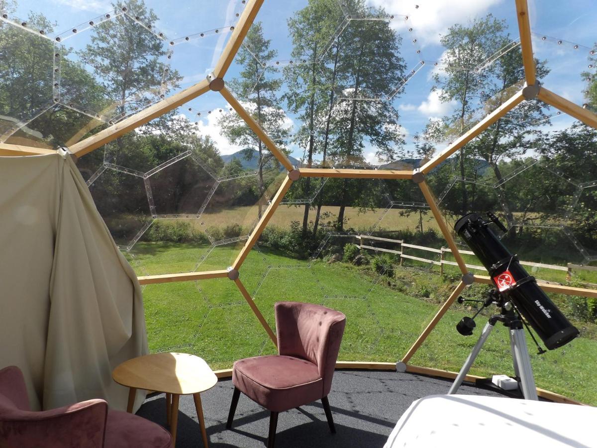 Camping 3 Etoiles - Piscine Chauffee - Vue Montagne Сен-Жірон Екстер'єр фото