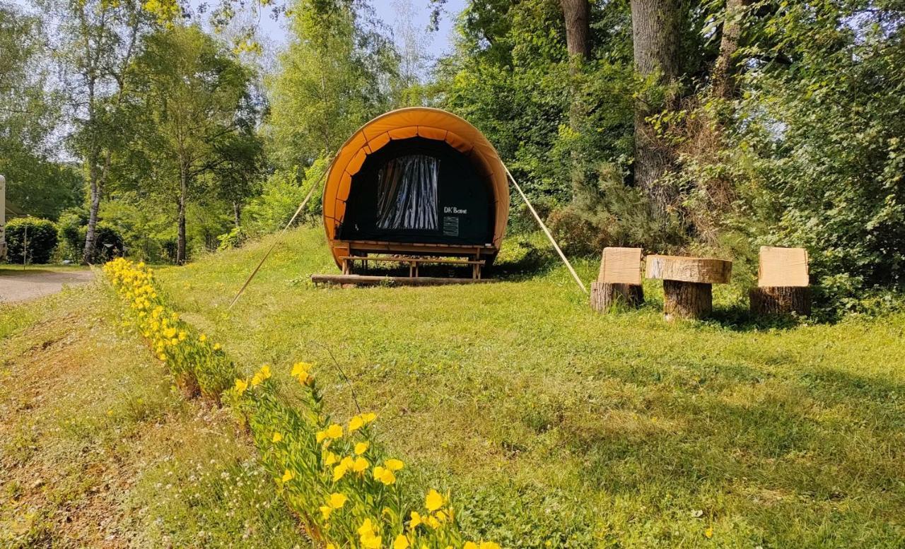 Camping 3 Etoiles - Piscine Chauffee - Vue Montagne Сен-Жірон Екстер'єр фото