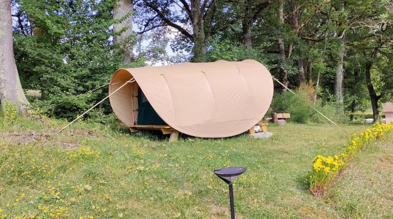 Camping 3 Etoiles - Piscine Chauffee - Vue Montagne Сен-Жірон Екстер'єр фото